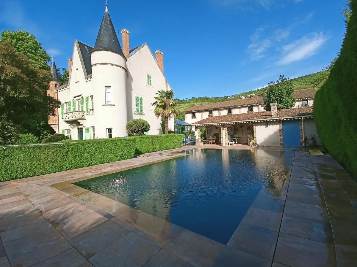 Veyre-Monton Au Fond De La Cour Bed & Breakfast エクステリア 写真