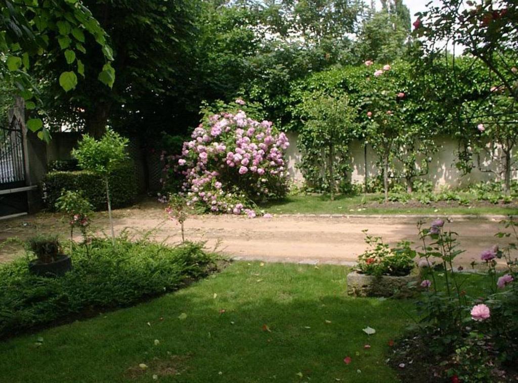 Veyre-Monton Au Fond De La Cour Bed & Breakfast エクステリア 写真