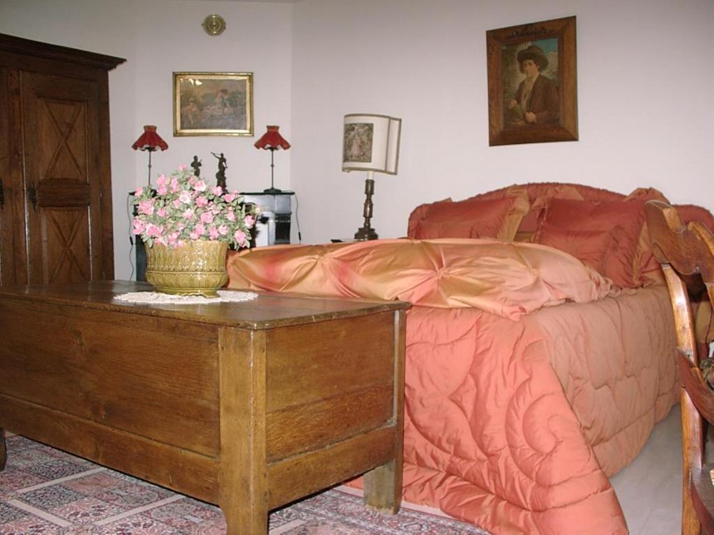 Veyre-Monton Au Fond De La Cour Bed & Breakfast 部屋 写真